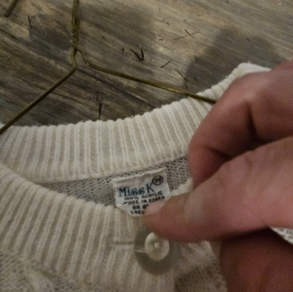 Vintage Acrylic 80s Sweater - Picture 2 of 3